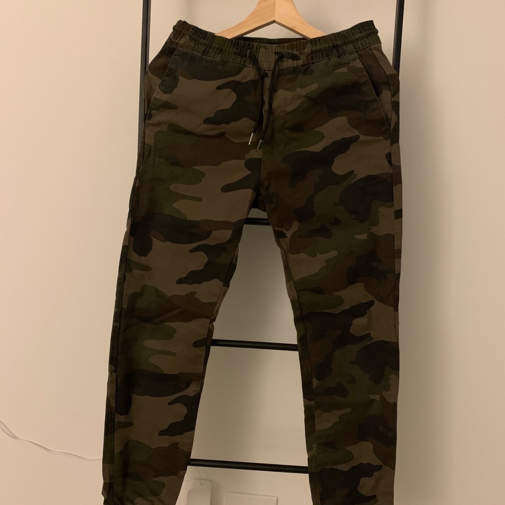 Camo cargo jogger